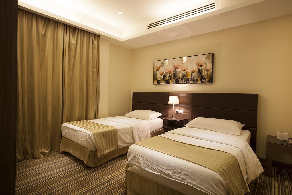 Grand Lily Hotel Suites Эль-Хуфуф Экстерьер фото