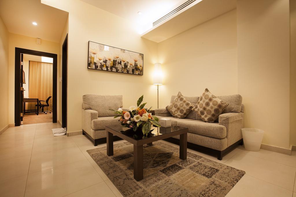 Grand Lily Hotel Suites Эль-Хуфуф Экстерьер фото