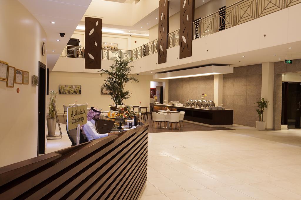 Grand Lily Hotel Suites Эль-Хуфуф Экстерьер фото