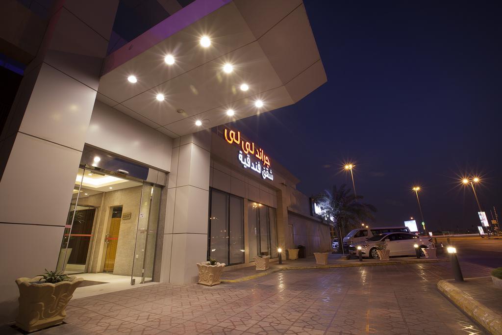 Grand Lily Hotel Suites Эль-Хуфуф Экстерьер фото