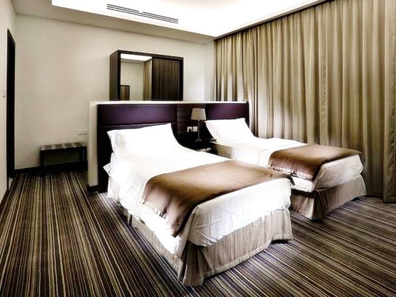 Grand Lily Hotel Suites Эль-Хуфуф Экстерьер фото