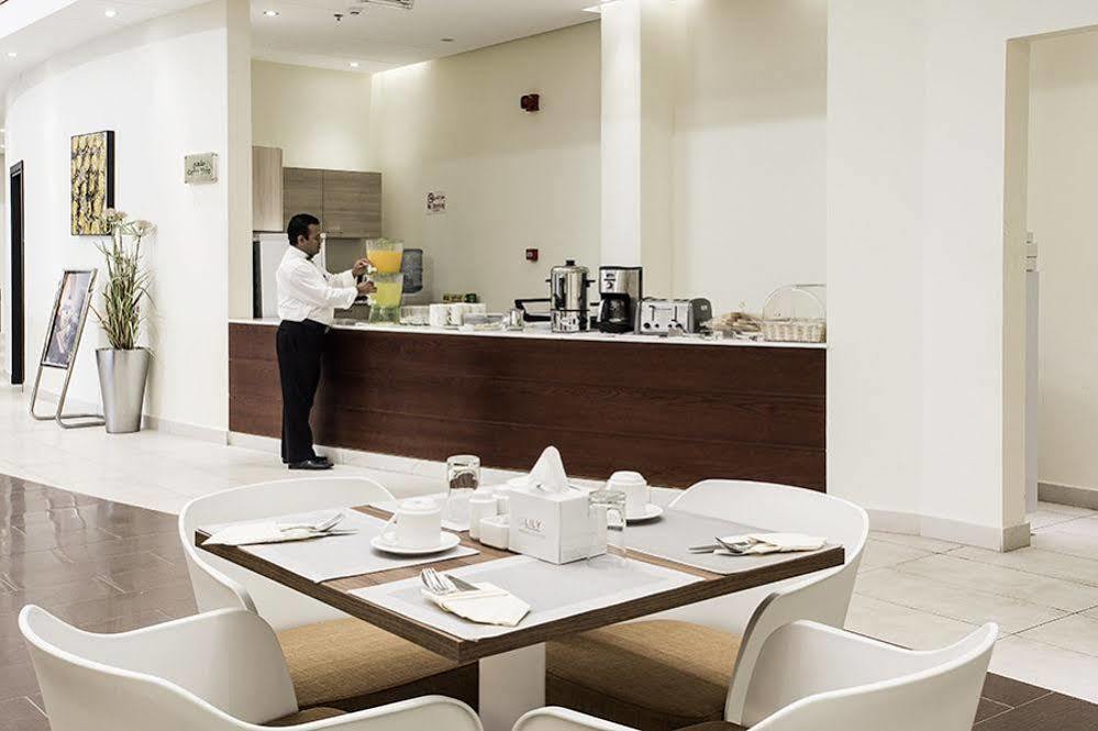 Grand Lily Hotel Suites Эль-Хуфуф Экстерьер фото