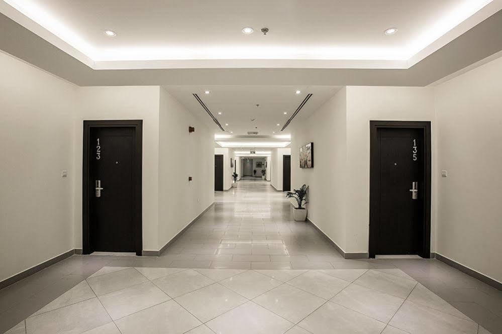 Grand Lily Hotel Suites Эль-Хуфуф Экстерьер фото
